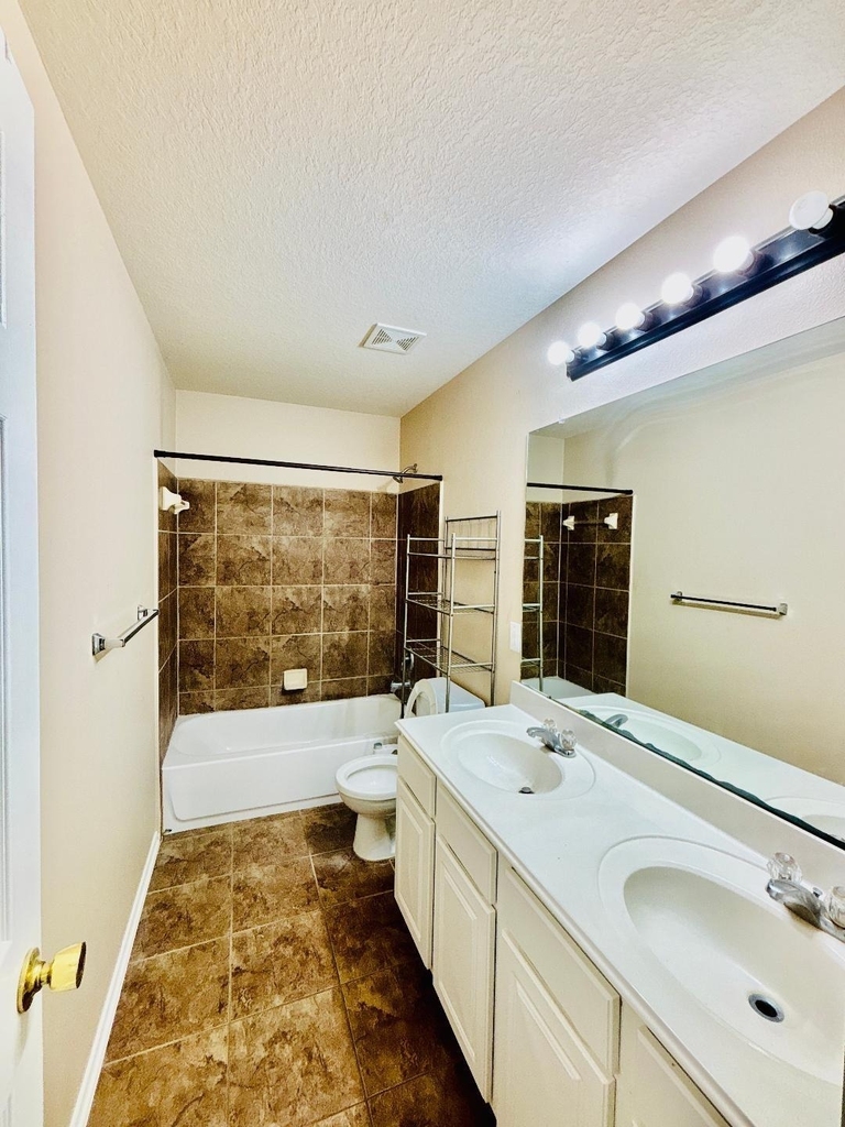 9947 Valance Way - Photo 34