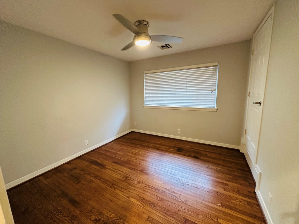 9758 Cedardale Drive - Photo 13