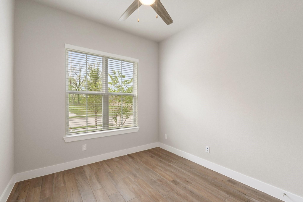 10719 River Walk Drive - Photo 18