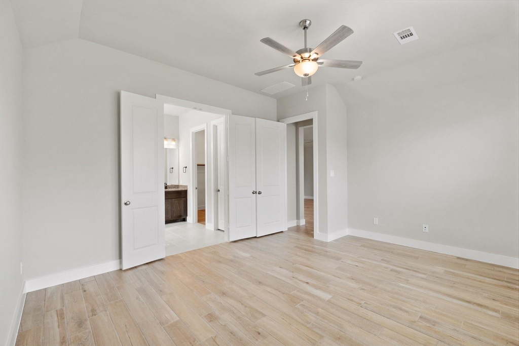 10719 River Walk Drive - Photo 13