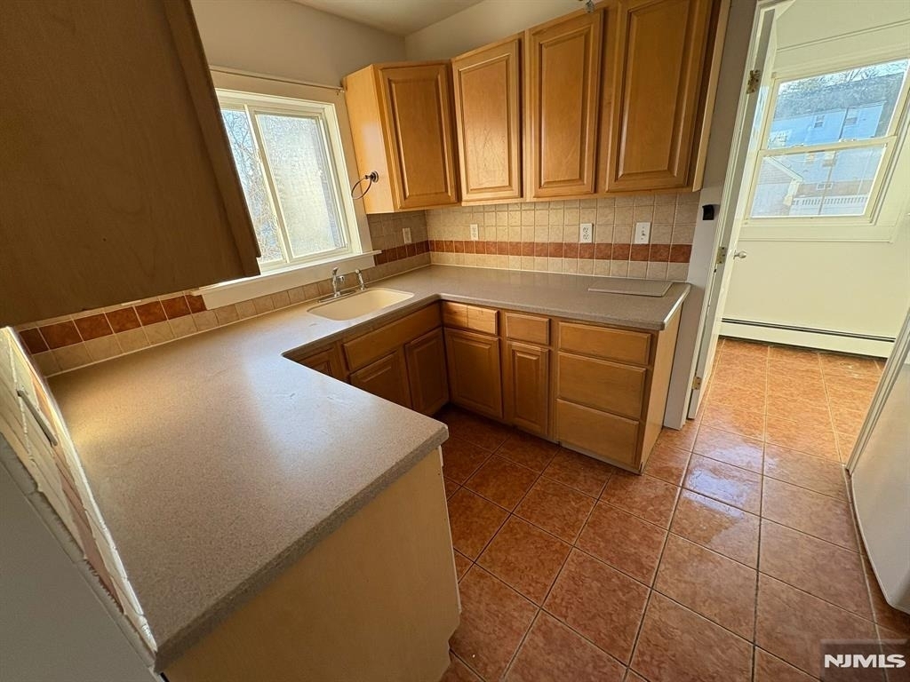 580 Chestnut - Photo 6