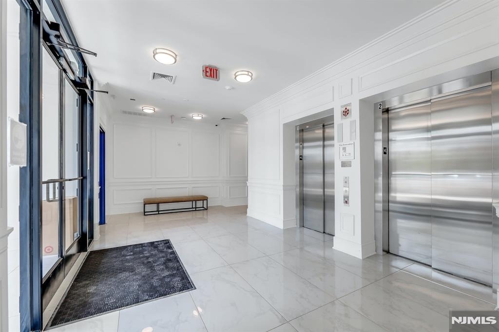 85 Ridge - Photo 2