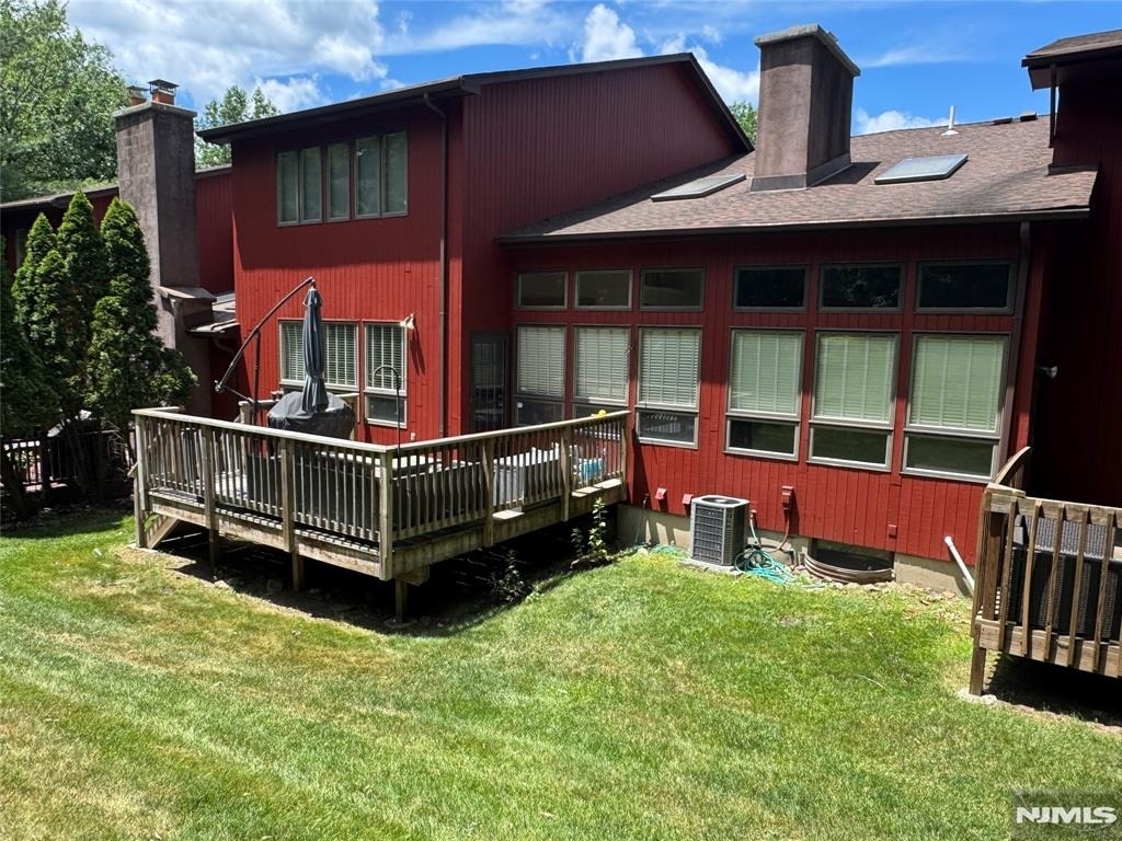 244 Butternut - Photo 2