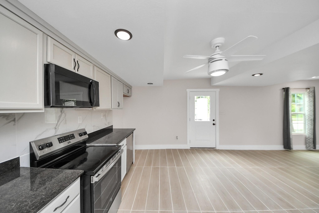 5903 Belneath Street - Photo 3