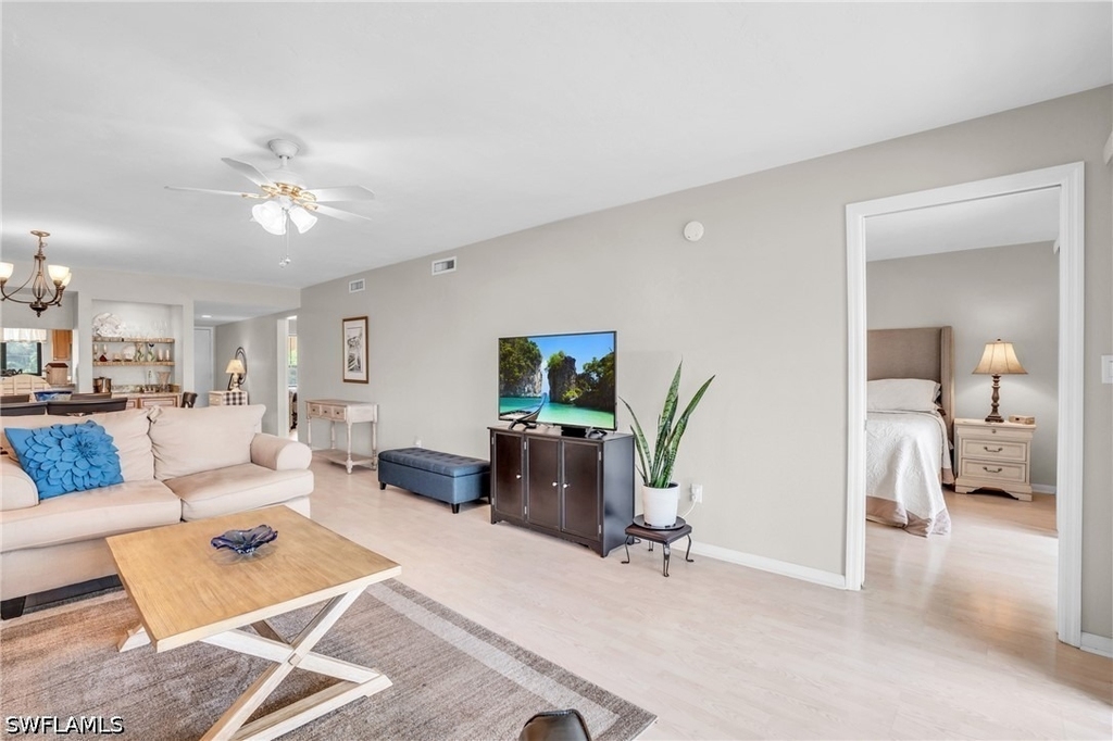 4640 Chantelle Drive - Photo 6