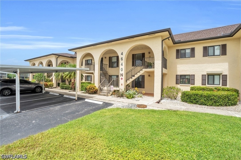 4640 Chantelle Drive - Photo 1