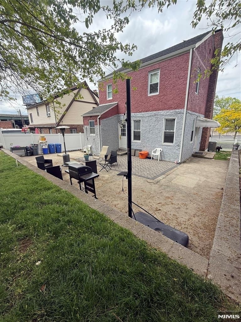 15 Shore - Photo 27