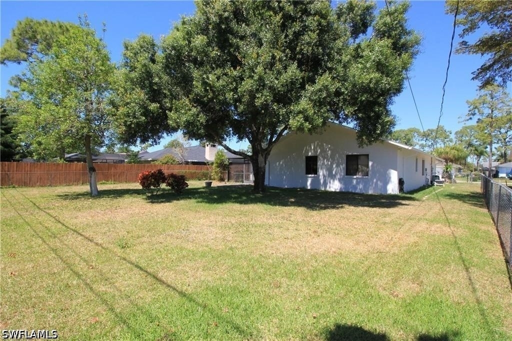 224 Erie Drive - Photo 15