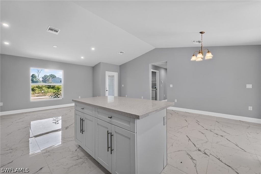 3211 43rd Street Sw - Photo 13