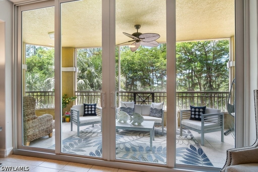 2728 Tiburon Boulevard E - Photo 9
