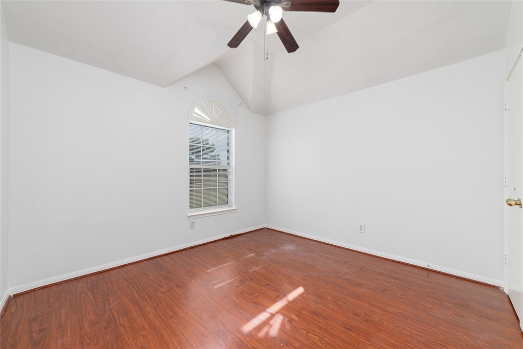 8207 Aliso Canyon Lane - Photo 21