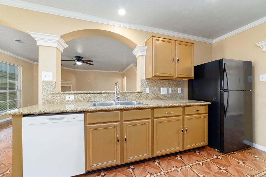 8207 Aliso Canyon Lane - Photo 7