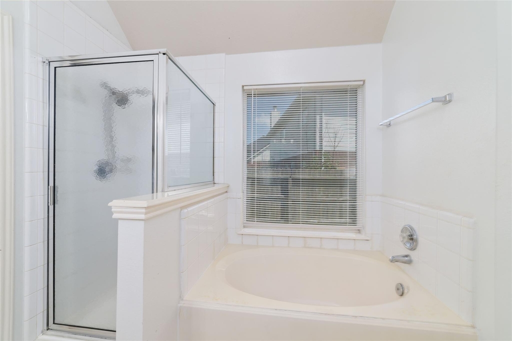 8207 Aliso Canyon Lane - Photo 16