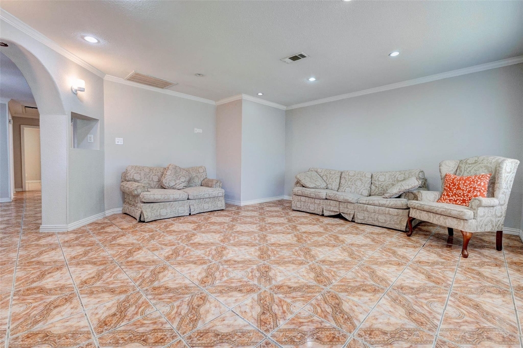 6751 Richwood Road - Photo 16
