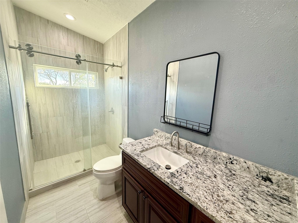 9013 Puritan Way - Photo 11