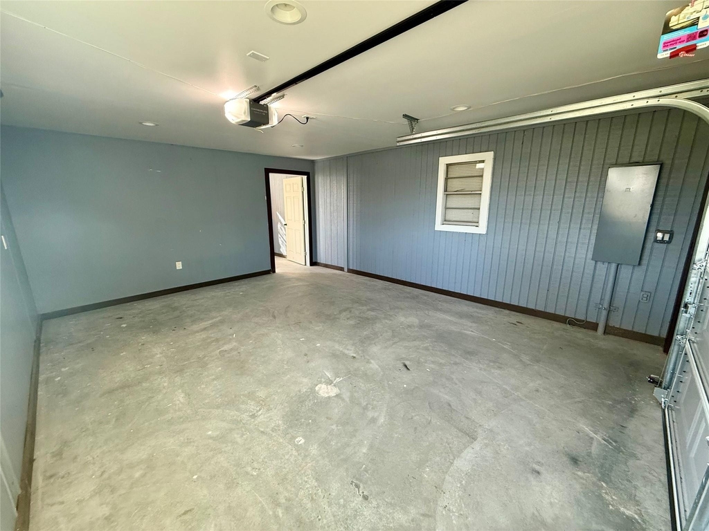 9013 Puritan Way - Photo 15