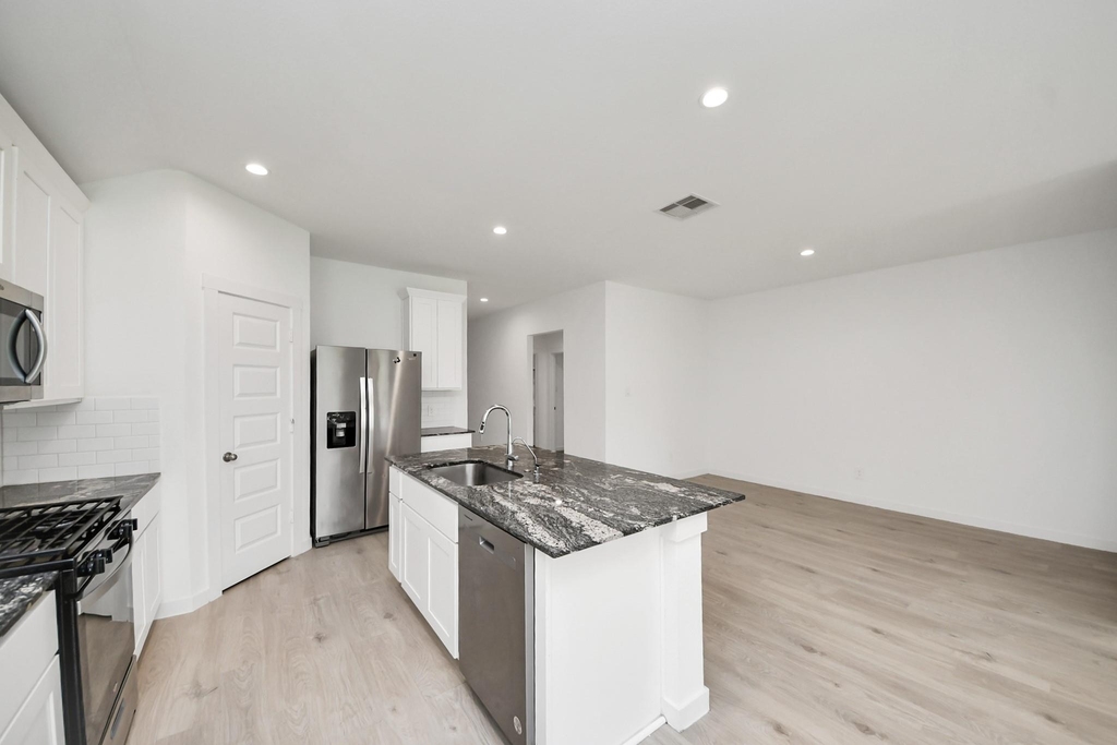 1618 Westway Drive - Photo 21