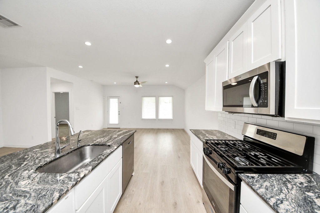 1618 Westway Drive - Photo 24