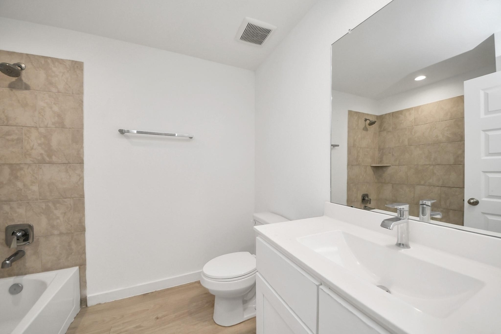 1618 Westway Drive - Photo 10