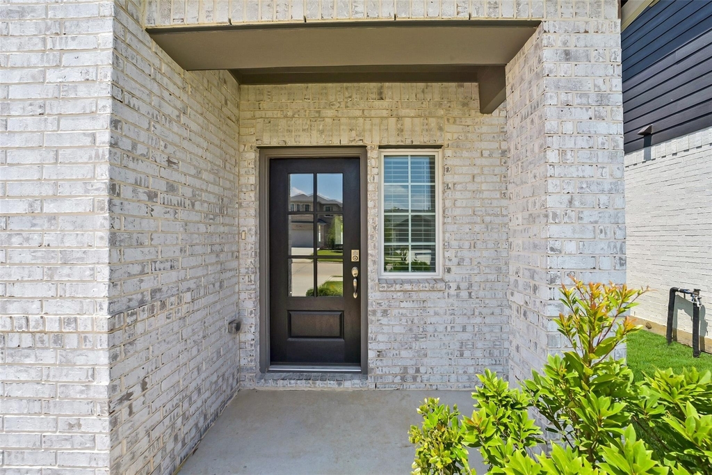 1120 Novelle Bend Drive - Photo 1