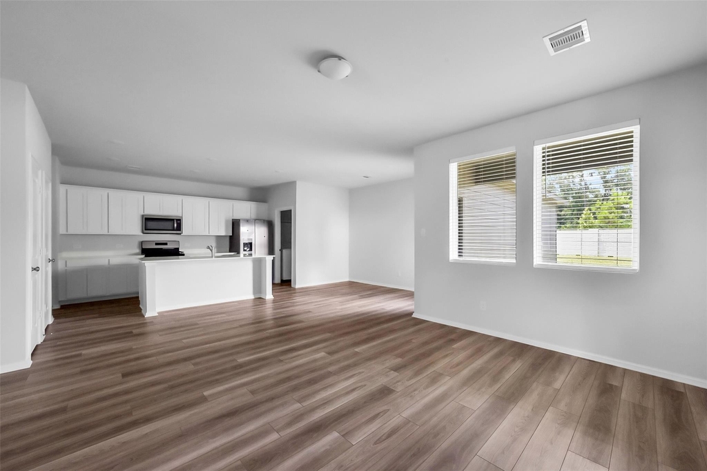 1120 Novelle Bend Drive - Photo 3