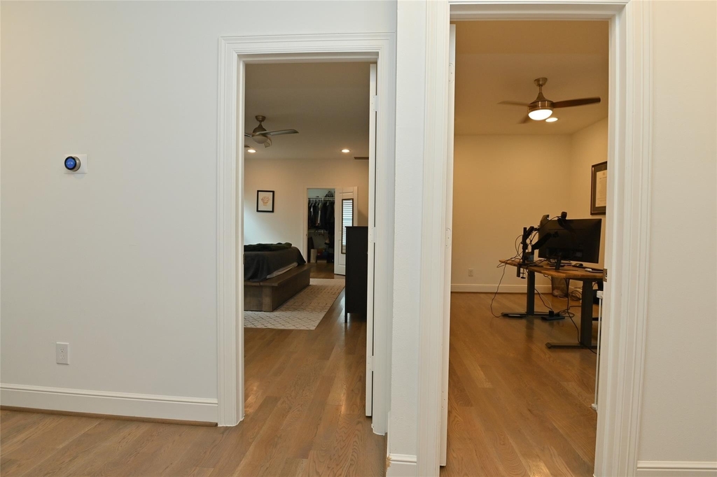 1117 W 16th Street - Photo 40