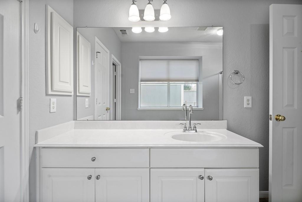 421 Livingstone Lane - Photo 19