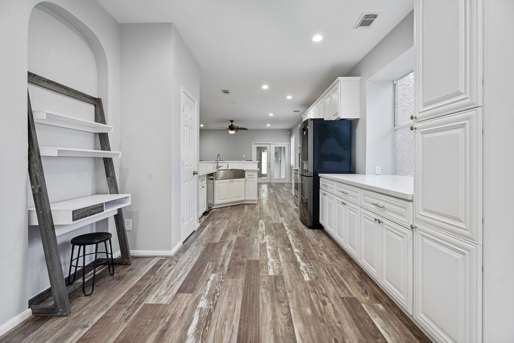 421 Livingstone Lane - Photo 6