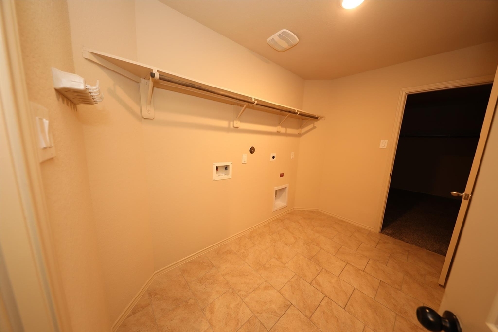 23210 Royal Tiger Road - Photo 10