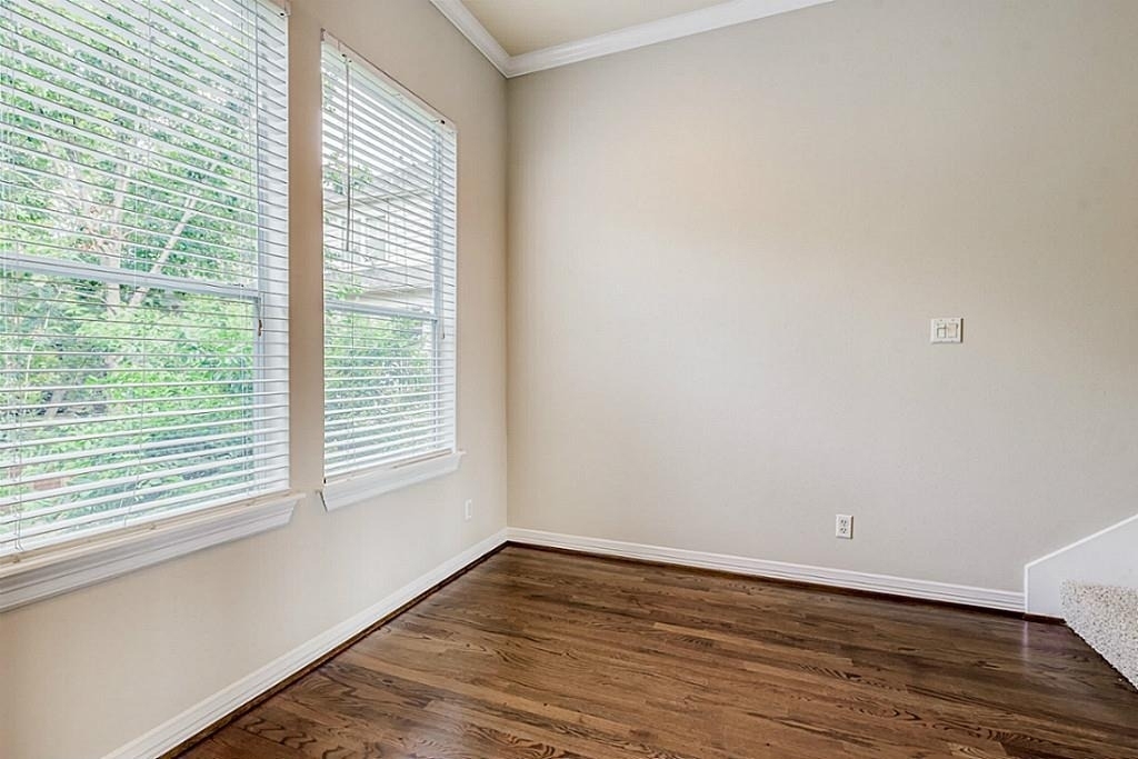513 Leverkuhn Street - Photo 8