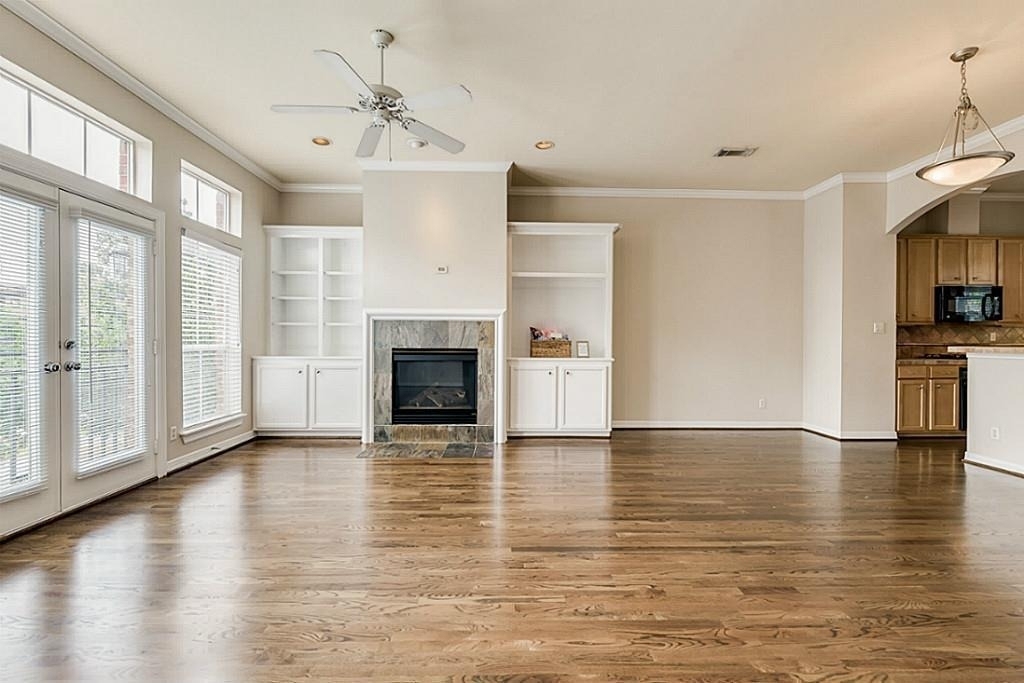 513 Leverkuhn Street - Photo 3