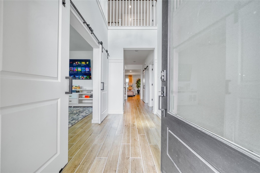 12202 Old Fashion Circle - Photo 2