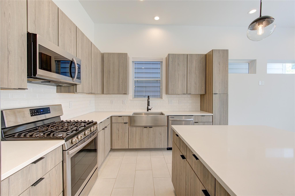 564 Janisch Road - Photo 11