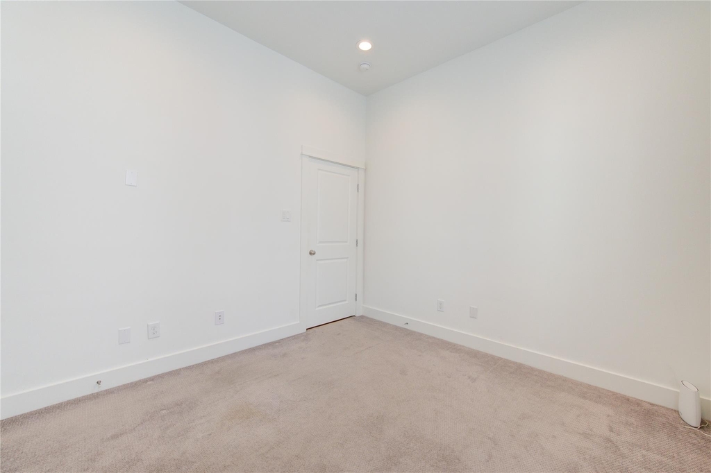 564 Janisch Road - Photo 20