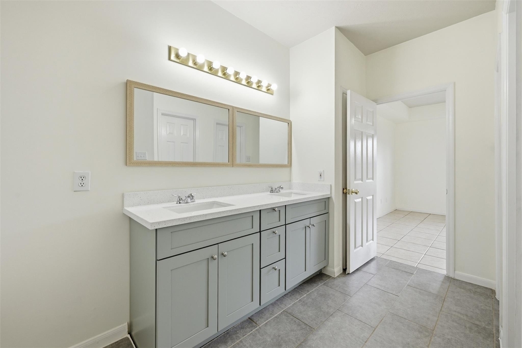 18010 Quiet Stream Court - Photo 16