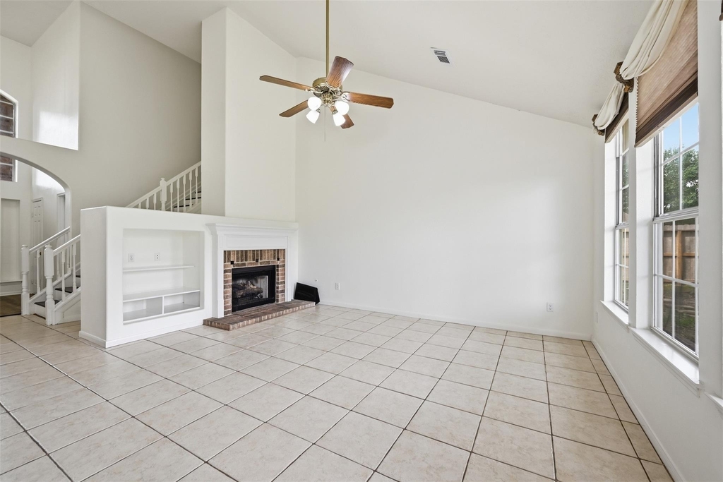 18010 Quiet Stream Court - Photo 5