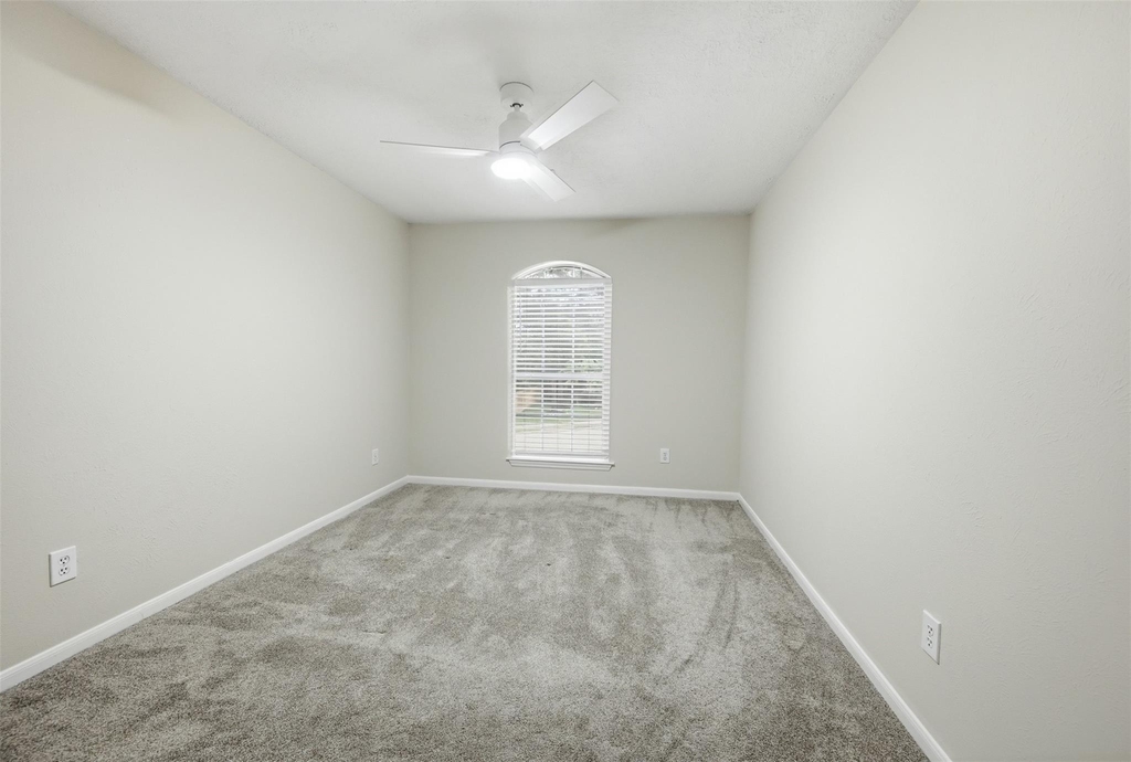 18010 Quiet Stream Court - Photo 10
