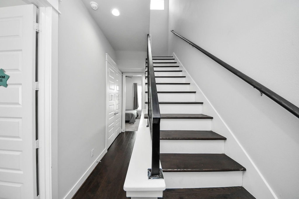 2116 Naomi Street - Photo 32