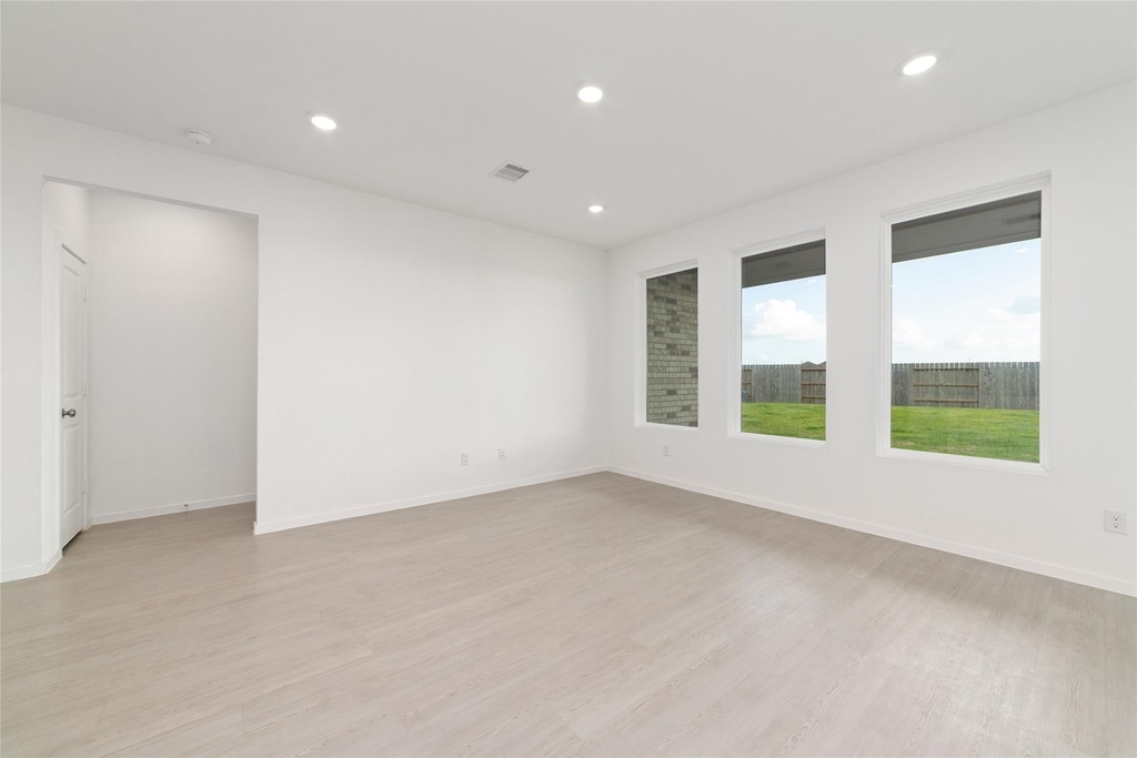 830 Heaven Drive - Photo 13