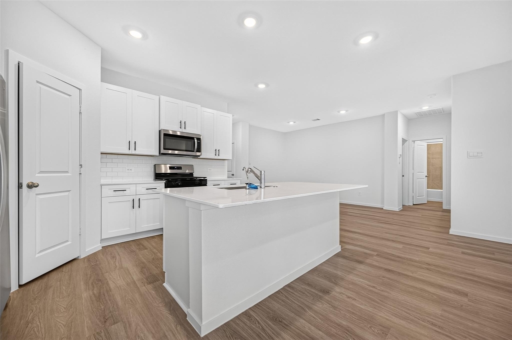 6127 Bella Breeze Dr - Photo 20