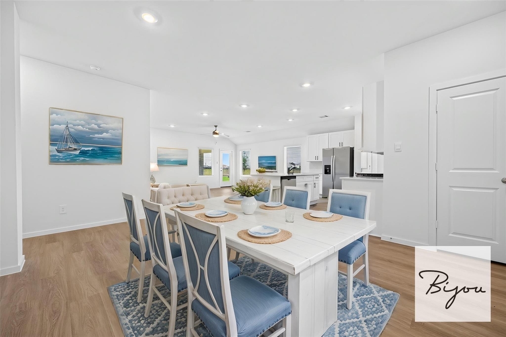 6127 Bella Breeze Dr - Photo 11
