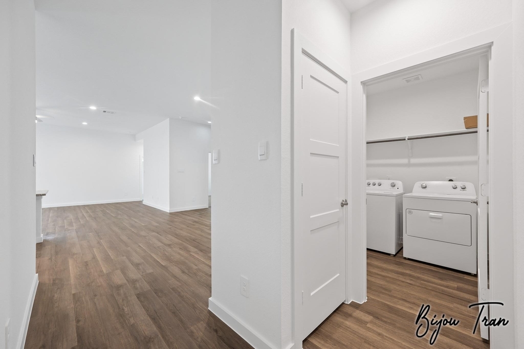 6127 Bella Breeze Dr - Photo 32