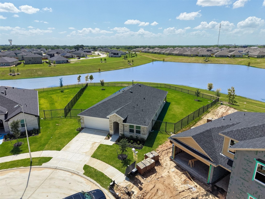 6127 Bella Breeze Dr - Photo 1