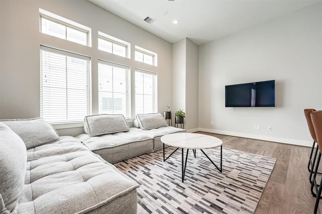 5209 Allen Street - Photo 36