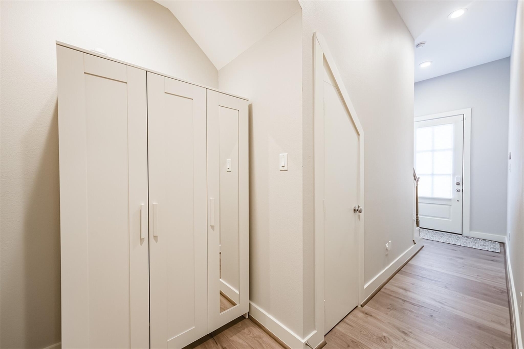 5209 Allen Street - Photo 12