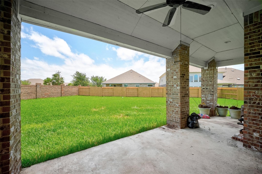 2600 Golden Palms Lane - Photo 34