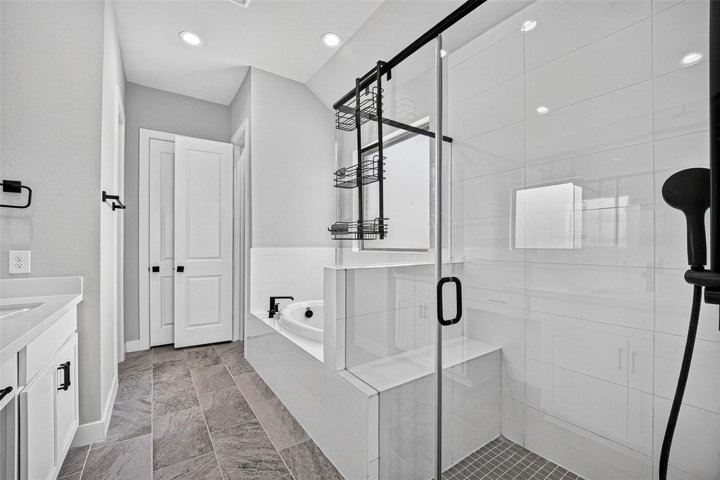 2600 Golden Palms Lane - Photo 31