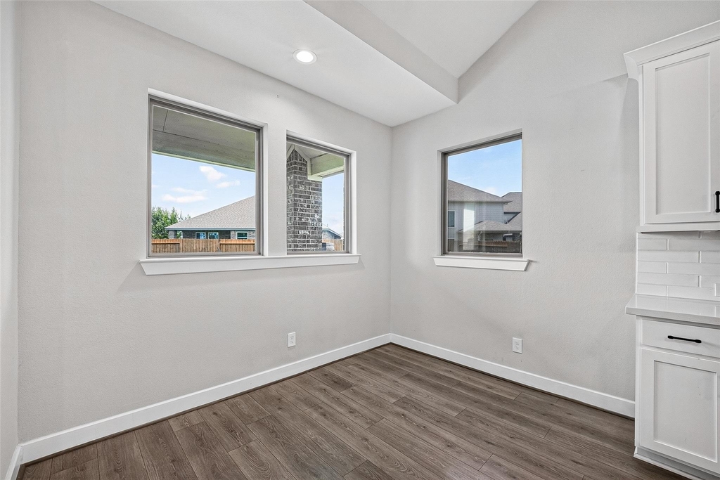 2600 Golden Palms Lane - Photo 7