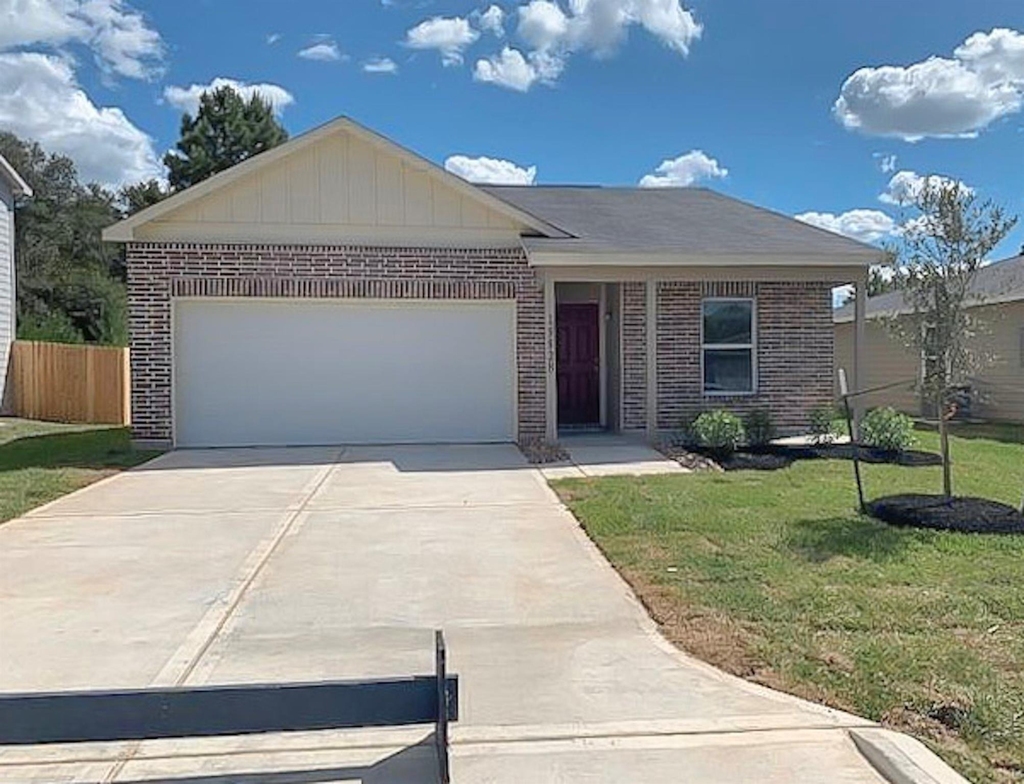 15528 Briar Forest Drive - Photo 0