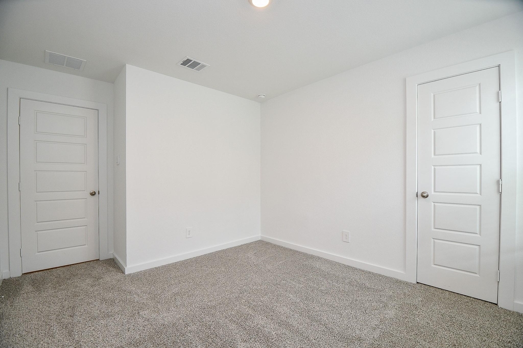 1115 Yaupon Dr - Photo 20